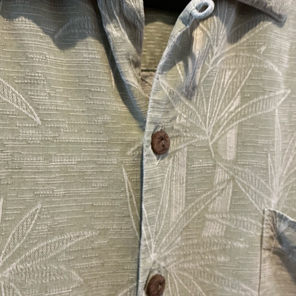 Jamaica Jaxx Silk Sage Palm Bamboo Print Men's Shirt Size Large Coconut Buttons - Picture 10 of 12